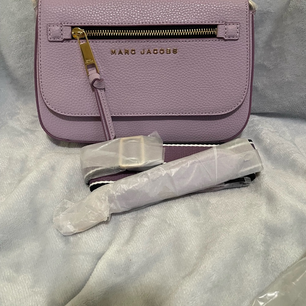 Marc Jacobs Pebbled Leather Crossbody Bag